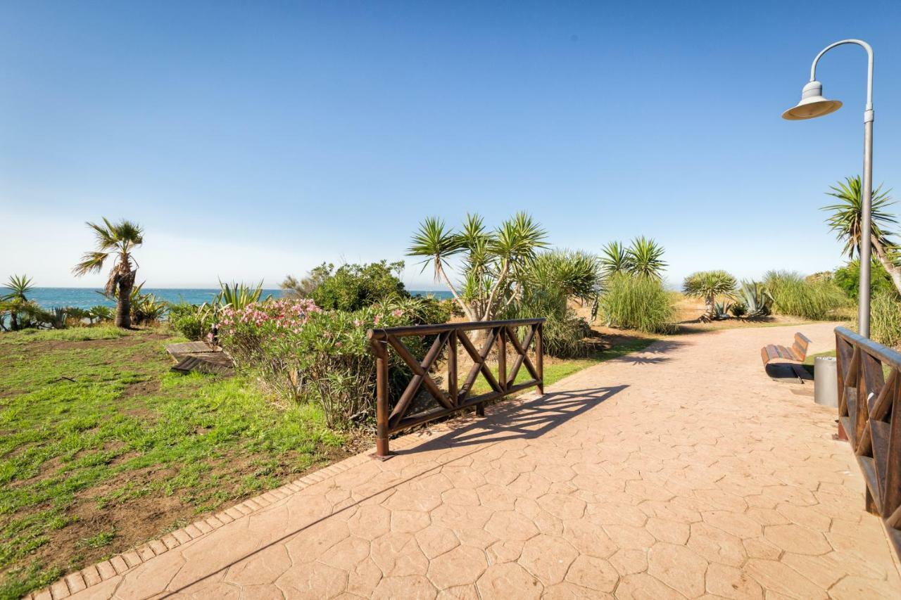 Sea & Mountain View Penthouse Apartman Estepona Kültér fotó