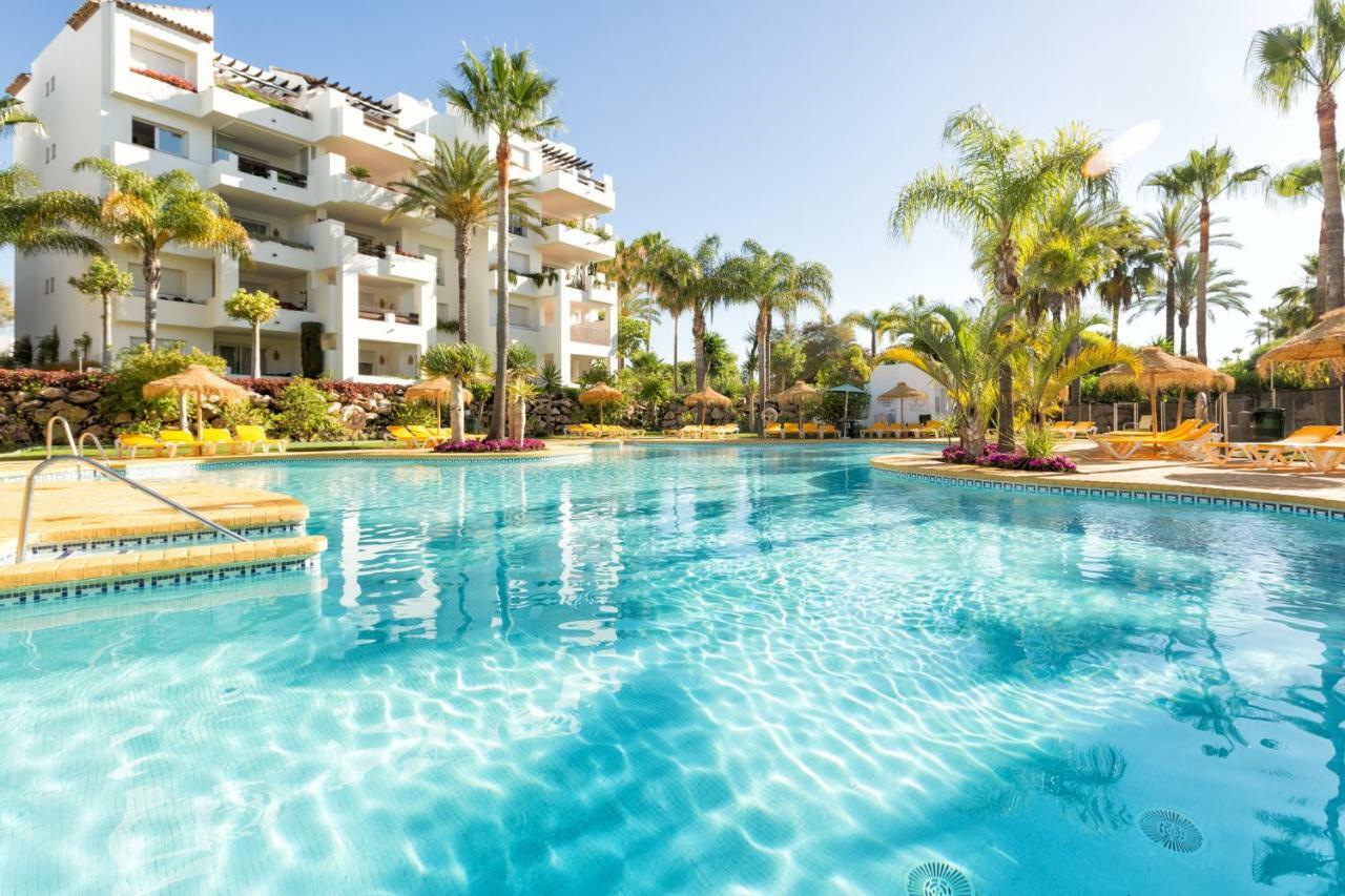 Sea & Mountain View Penthouse Apartman Estepona Kültér fotó