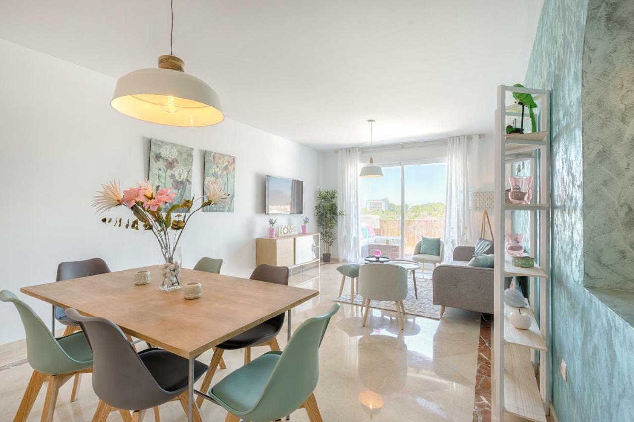Sea & Mountain View Penthouse Apartman Estepona Kültér fotó